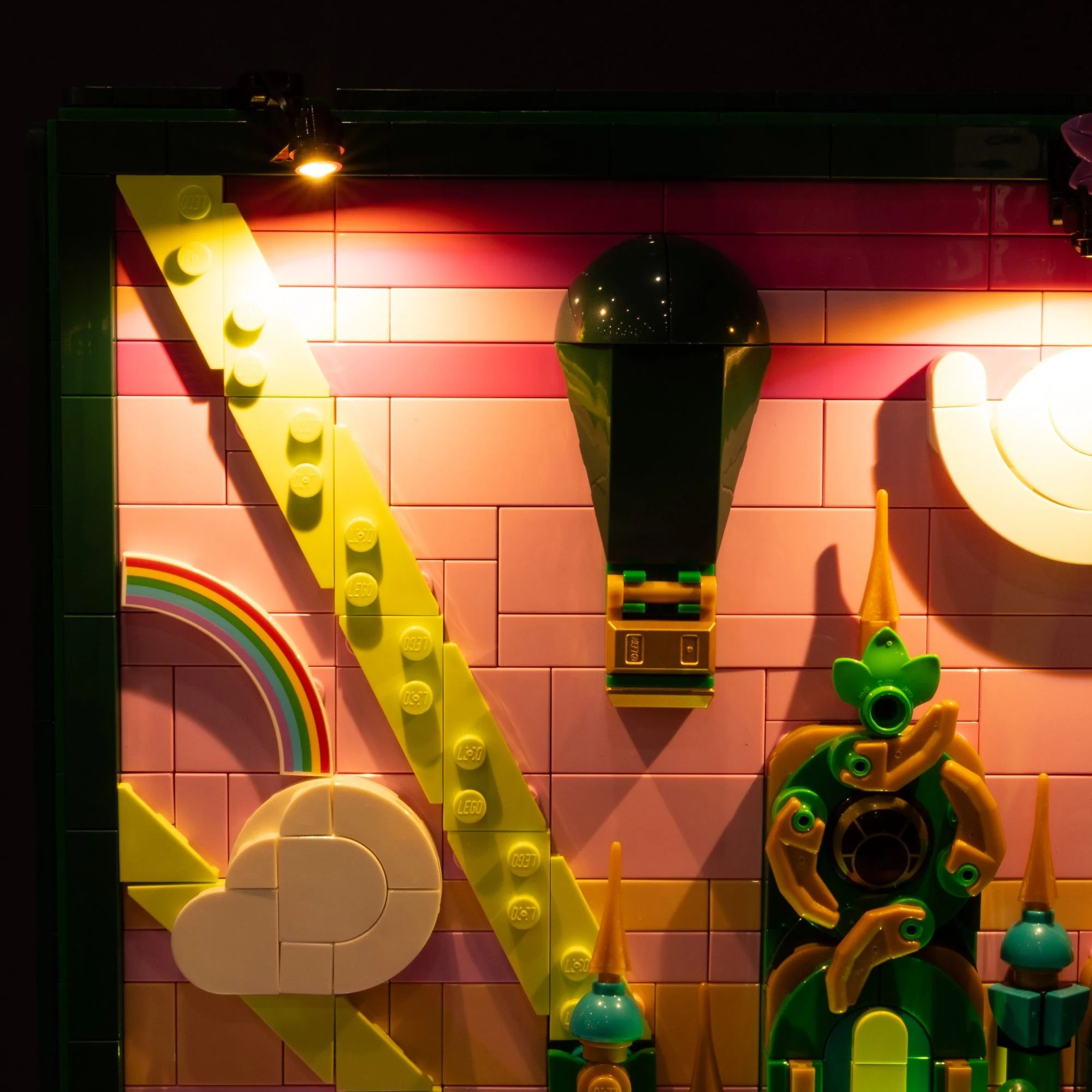 LEGO® Emerald City Wall Art #75685 DIY Light Bundle - Image 8