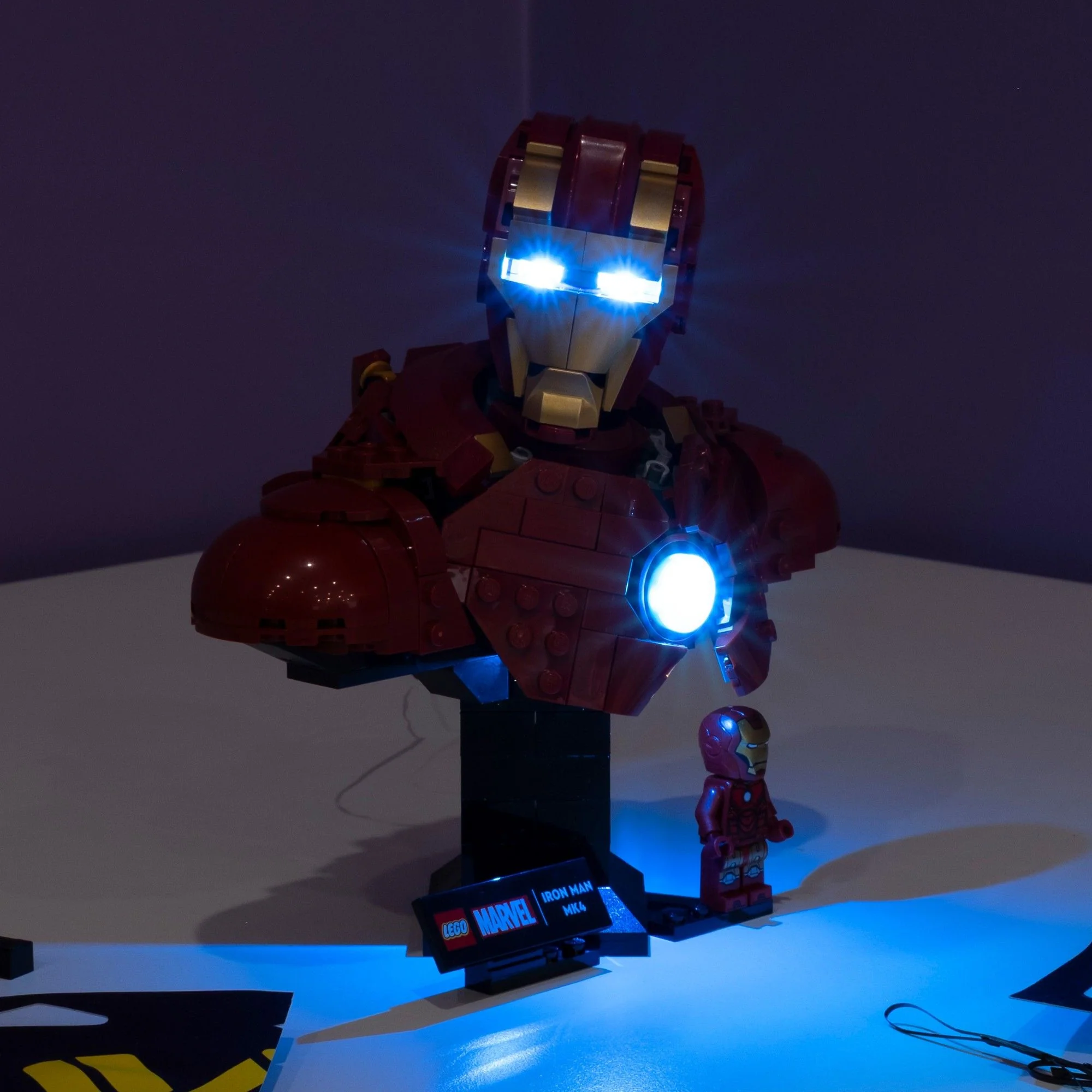 LEGO® Iron Man MK4 Bust #76327 DIY Light Bundle - Image 3