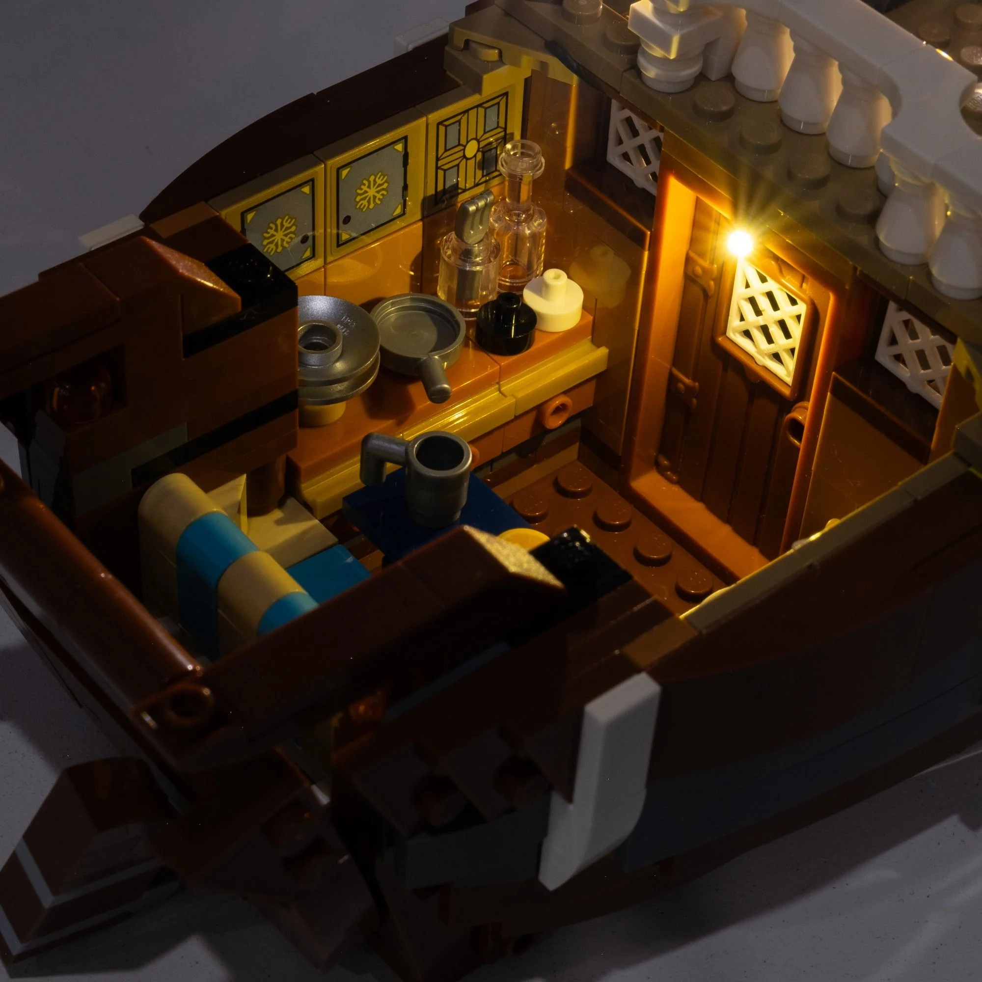 LEGO® ONE PIECE The Going Merry Pirate Ship #75639 DIY Light Bundle - Image 8