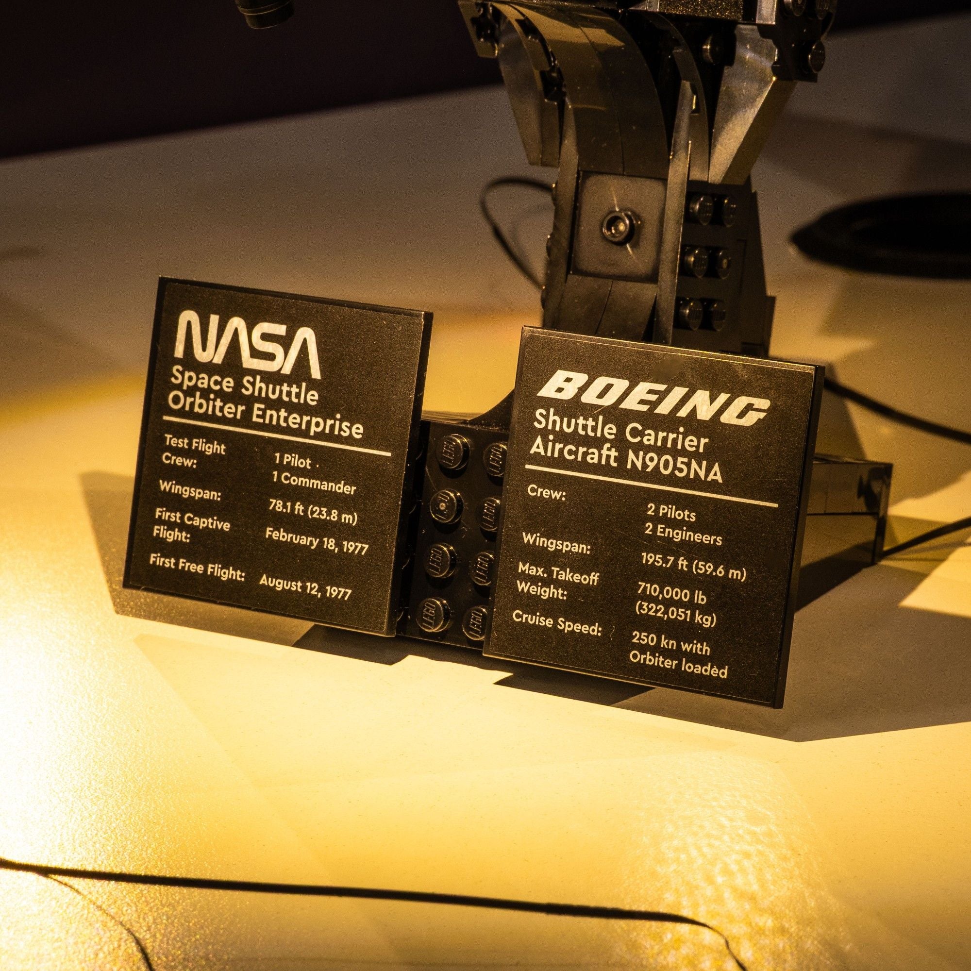 LEGO® Shuttle Carrier Aircraft #10360 DIY Light Bundle - Image 7