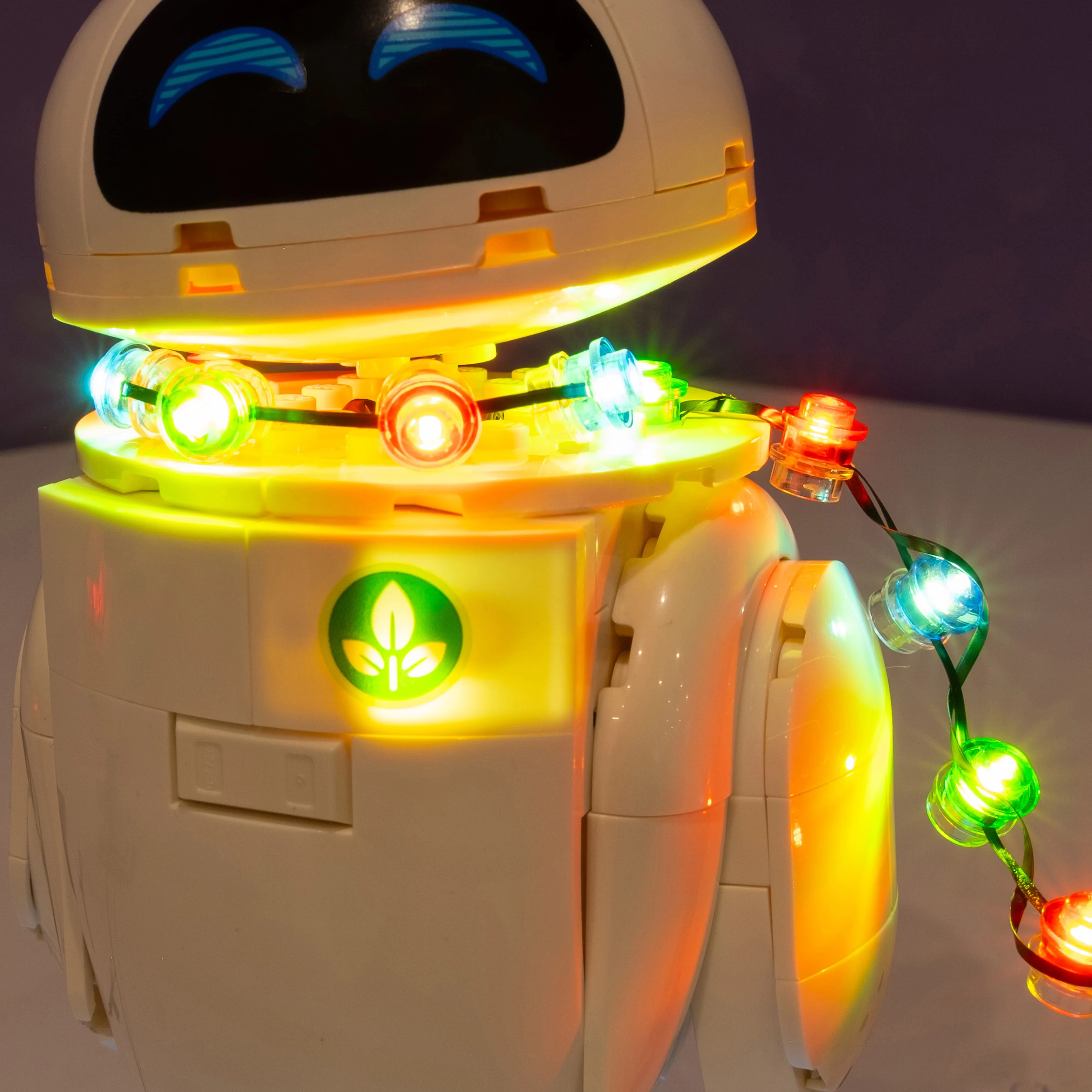 LEGO® WALL-E and EVE #43279 DIY Light Bundle - Image 6