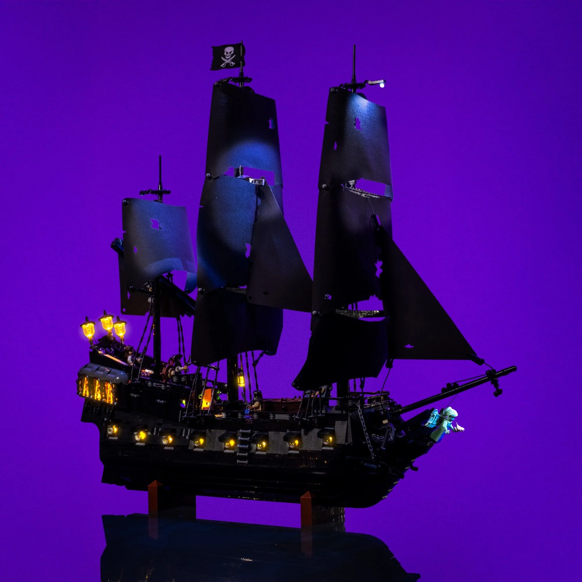 Light Kit for LEGO® Captain Jack Sparrow's Pirate Ship #10365 - Image 6