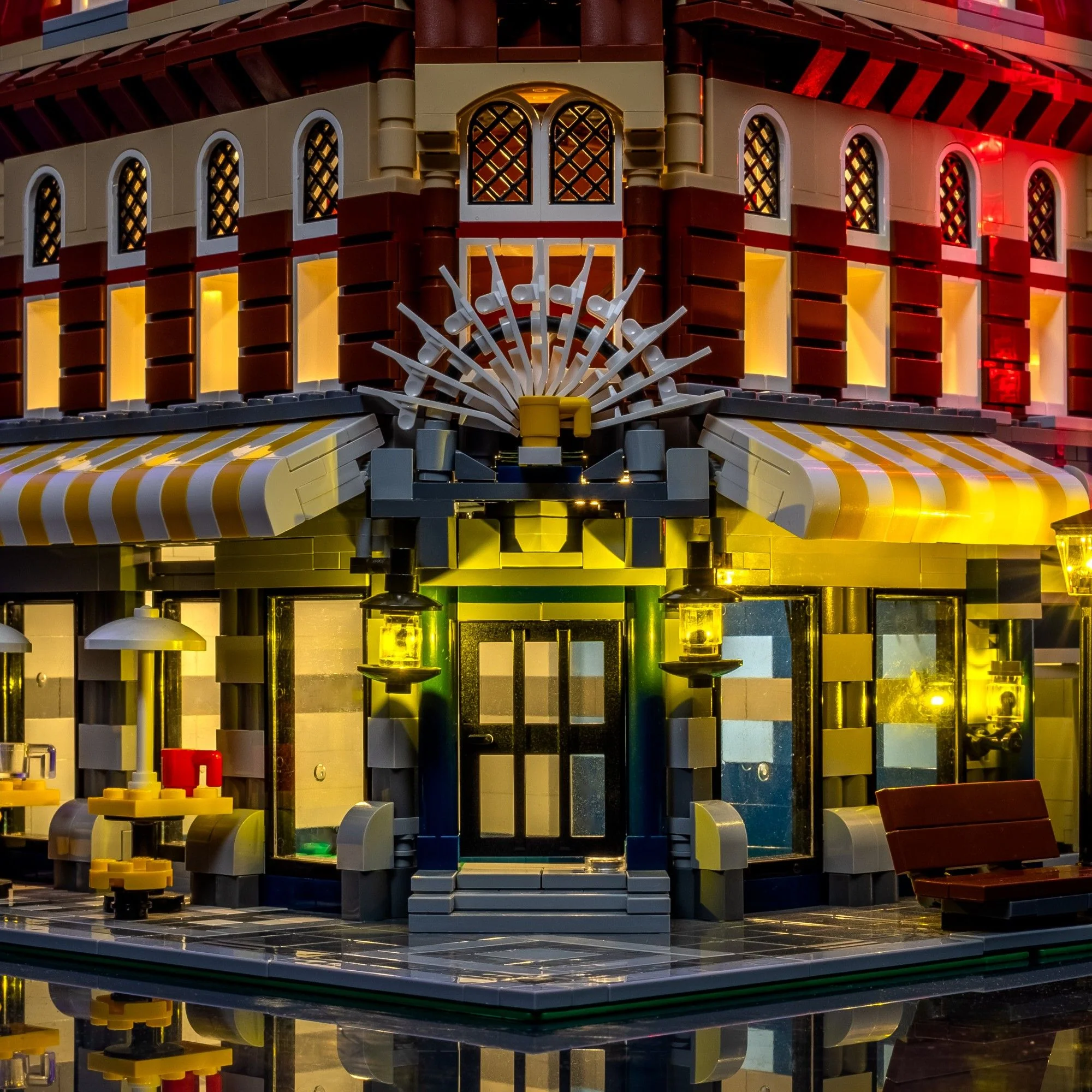 Light Kit for LEGO® Cafe Corner  #10182 - Image 5