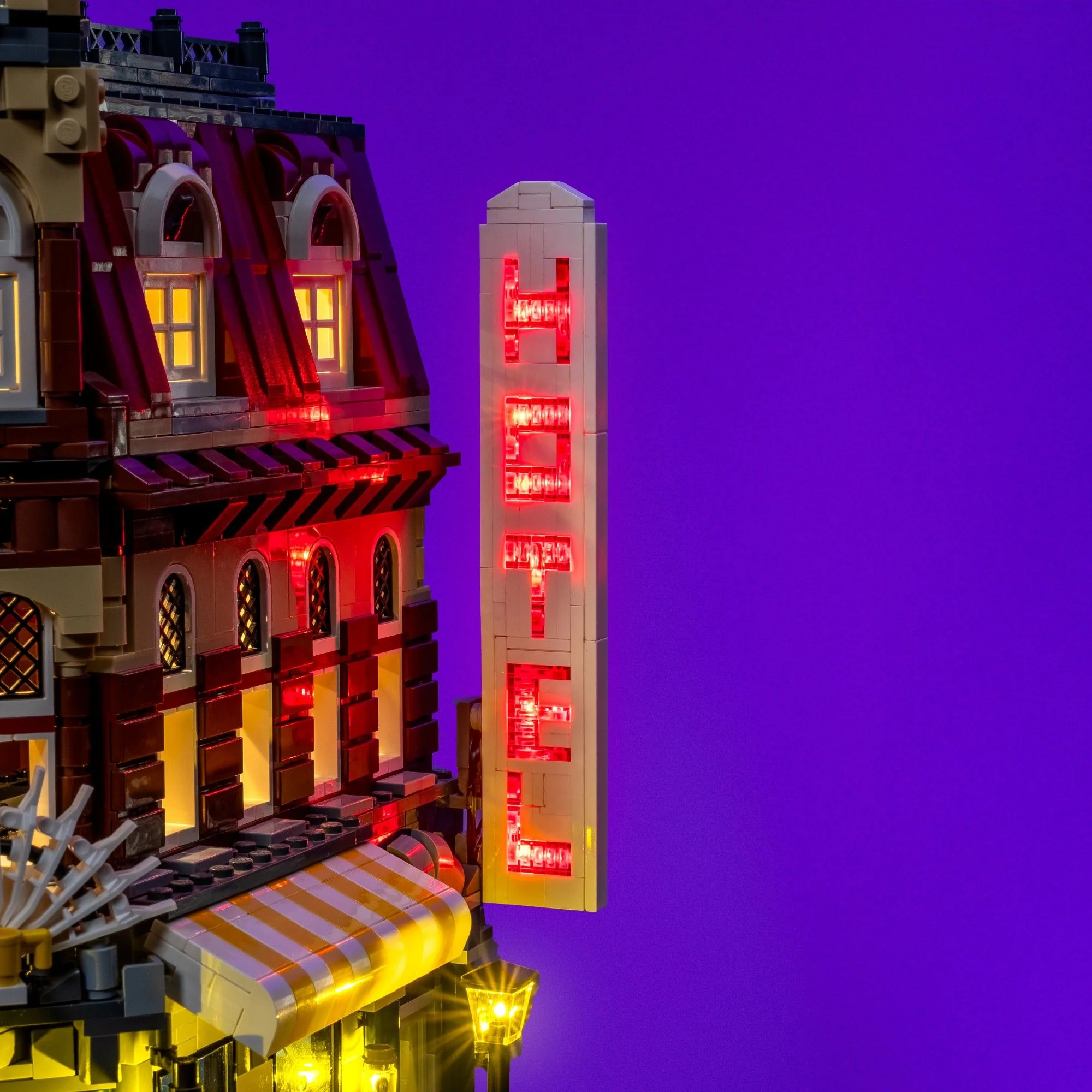 Light Kit for LEGO® Cafe Corner  #10182 - Image 7