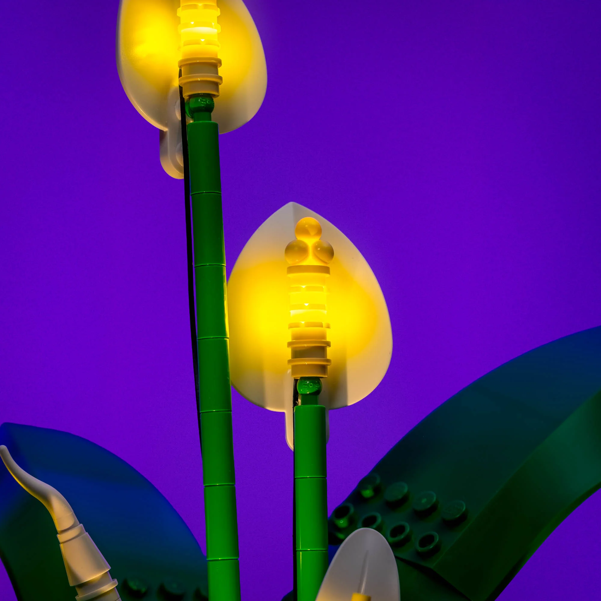 Light Kit for LEGO® Peace Lily #11504 - Image 3