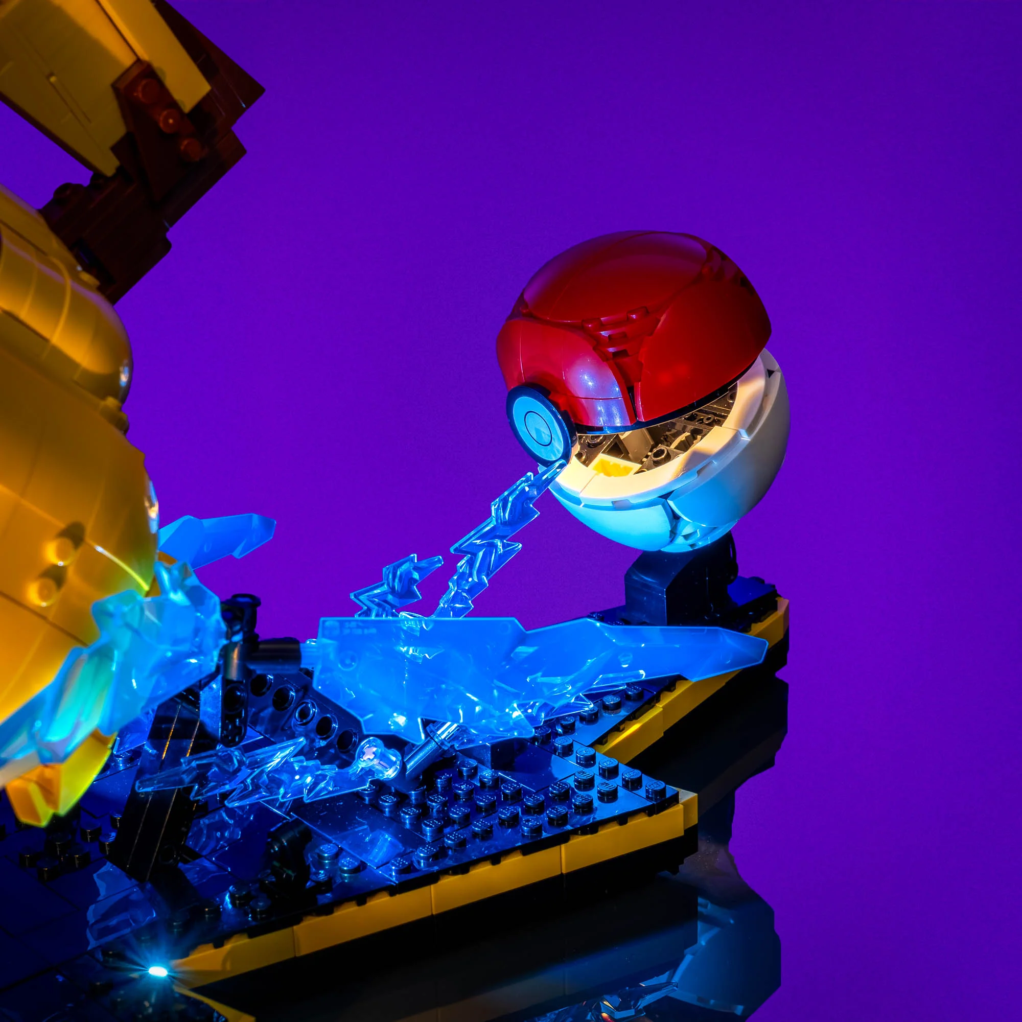 Light Kit for LEGO® Pokémon™ Pikachu and Poké Ball #72152 - Image 7