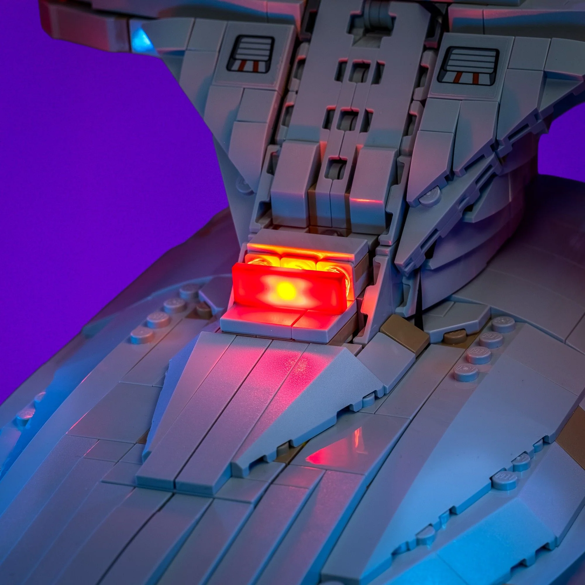 Light Kit for LEGO® Star Trek: U.S.S. Enterprise NCC-1701-D™ #10356 - Image 10