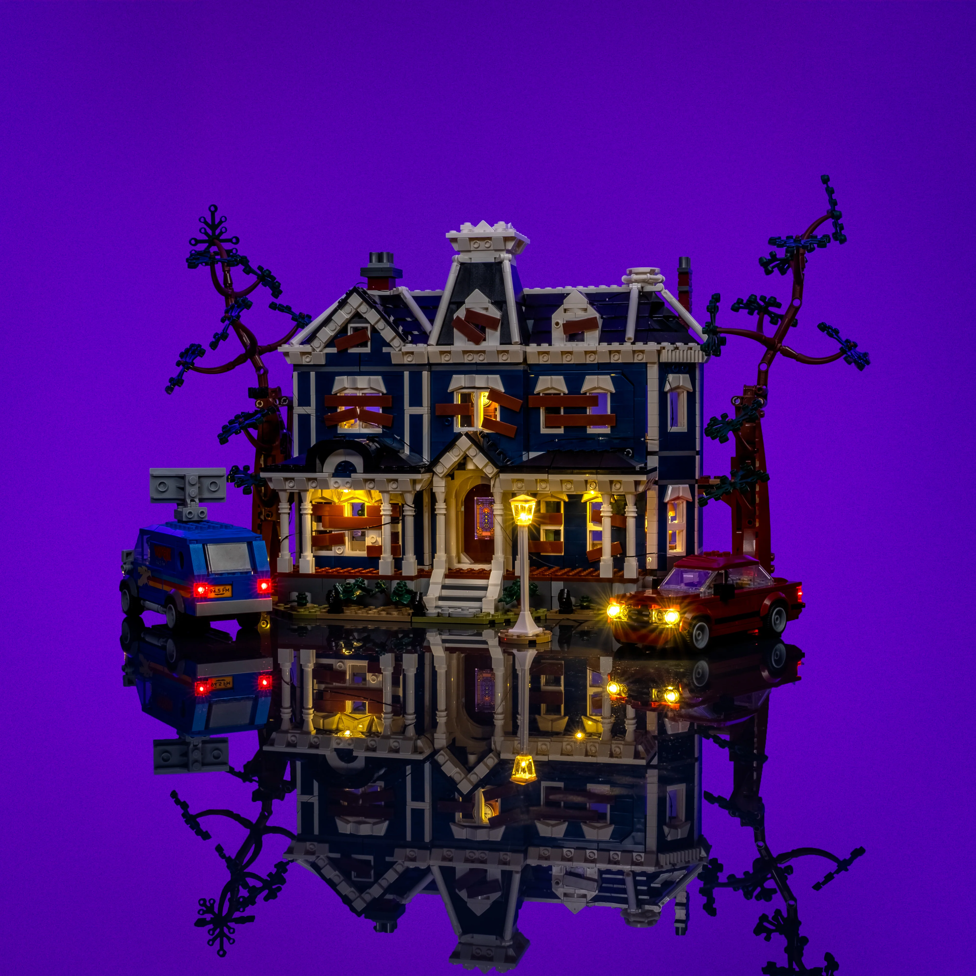 Light Kit for LEGO® The Creel House #11370 - Image 3