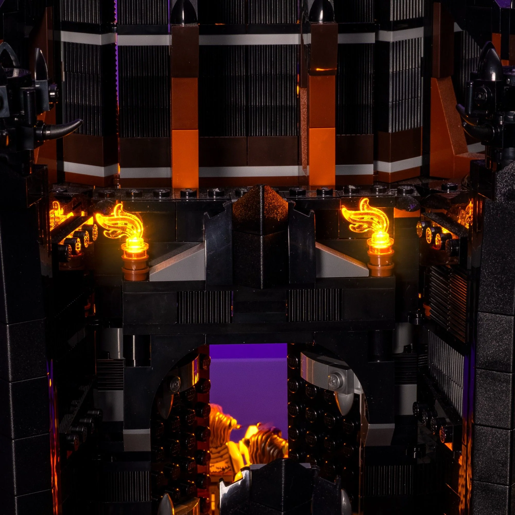 Light Kit for LEGO® The Lord of the Rings: Barad-dur #10333 - Image 6