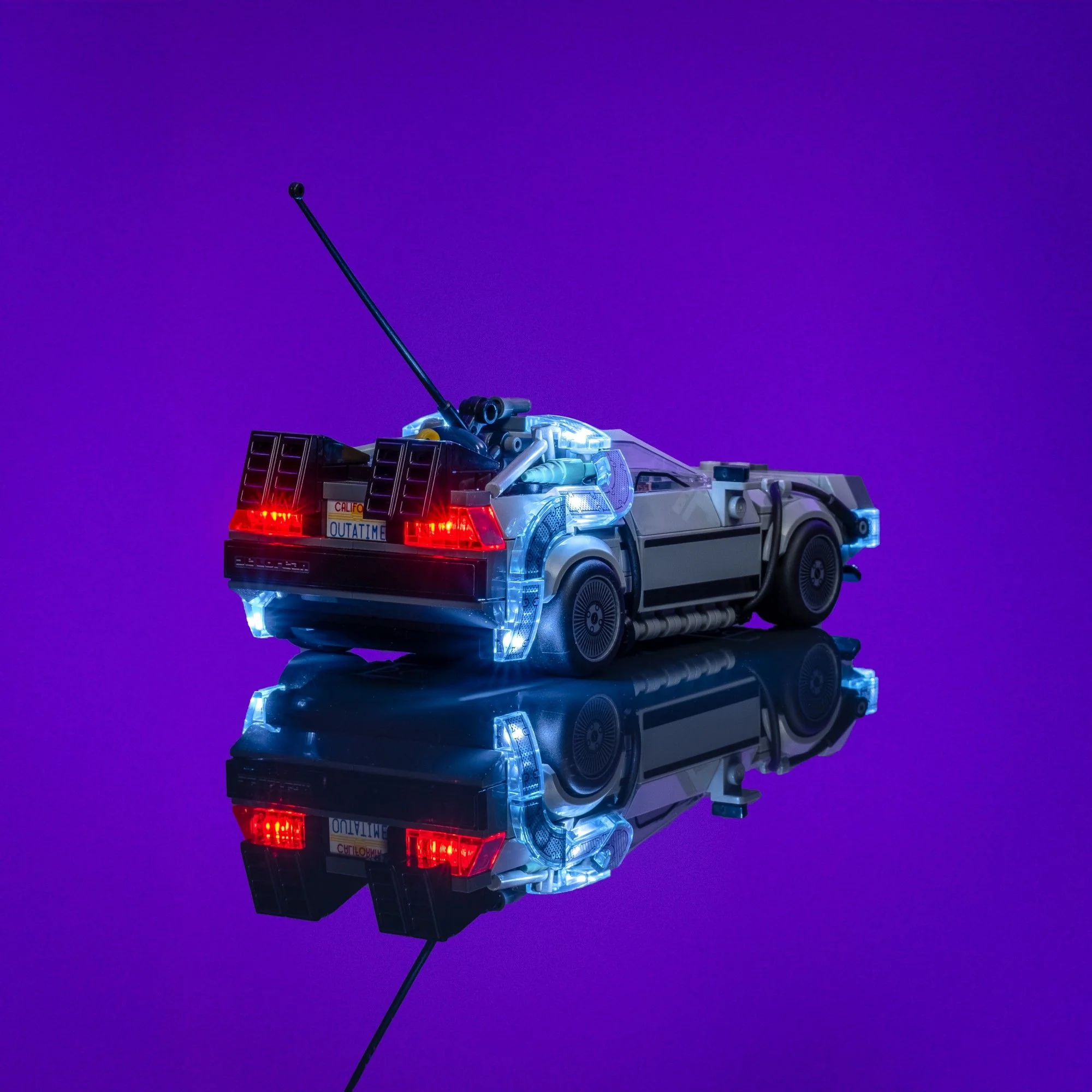 Light Kit for LEGO® Time Machine from Back to the Future #77256 - Image 6