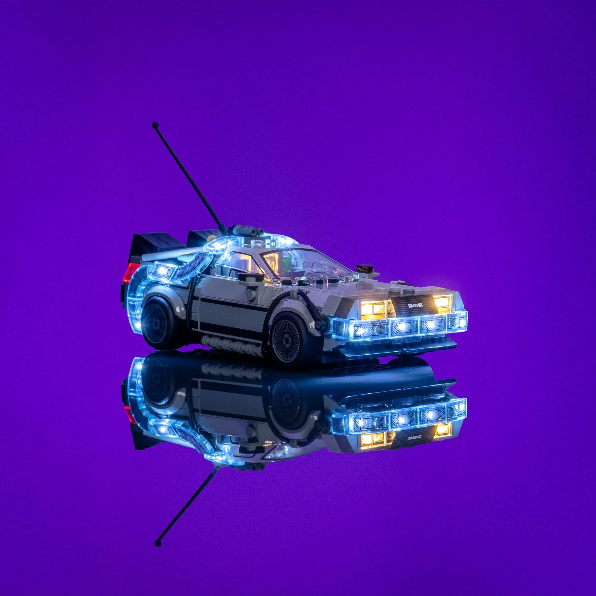 Light Kit for LEGO® Time Machine from Back to the Future #77256 - Image 9