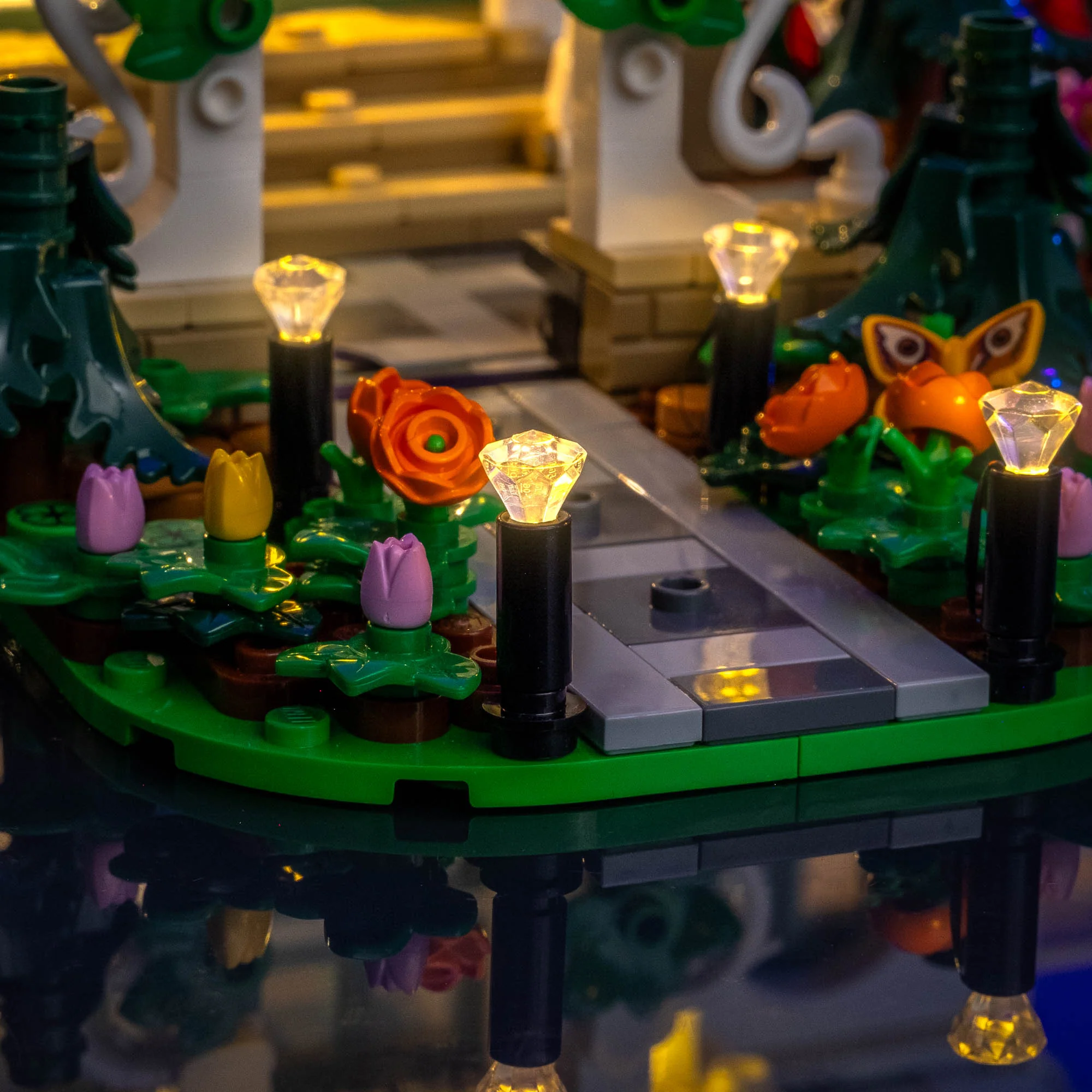 Light Kit for LEGO® The Botanical Garden #21353 - Image 9